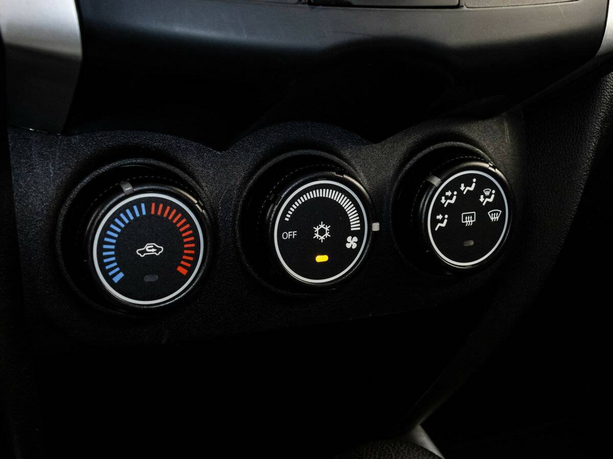 Купить Mitsubishi ASX, 2012, 145 929 км, фото №11