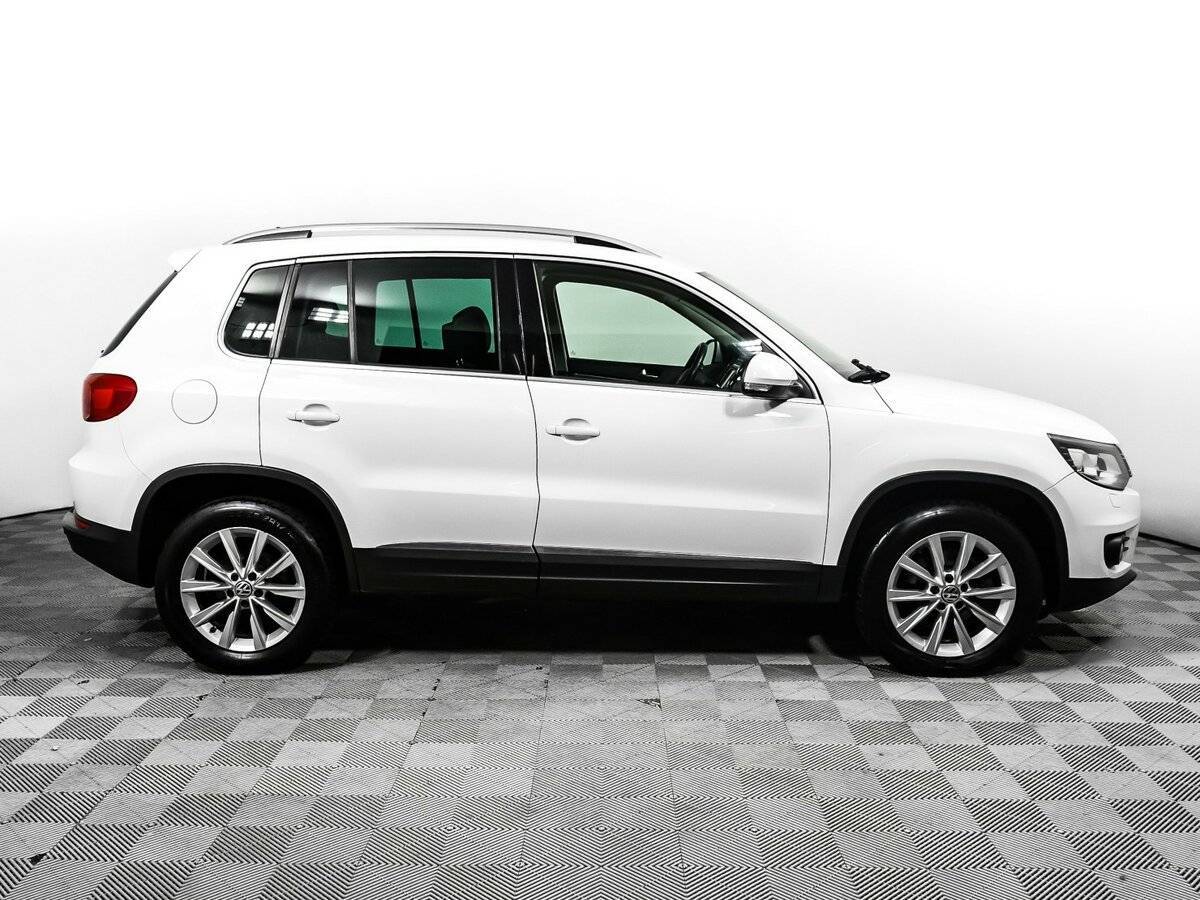 Купить Volkswagen Tiguan, 2012, 169 109 км, фото №4