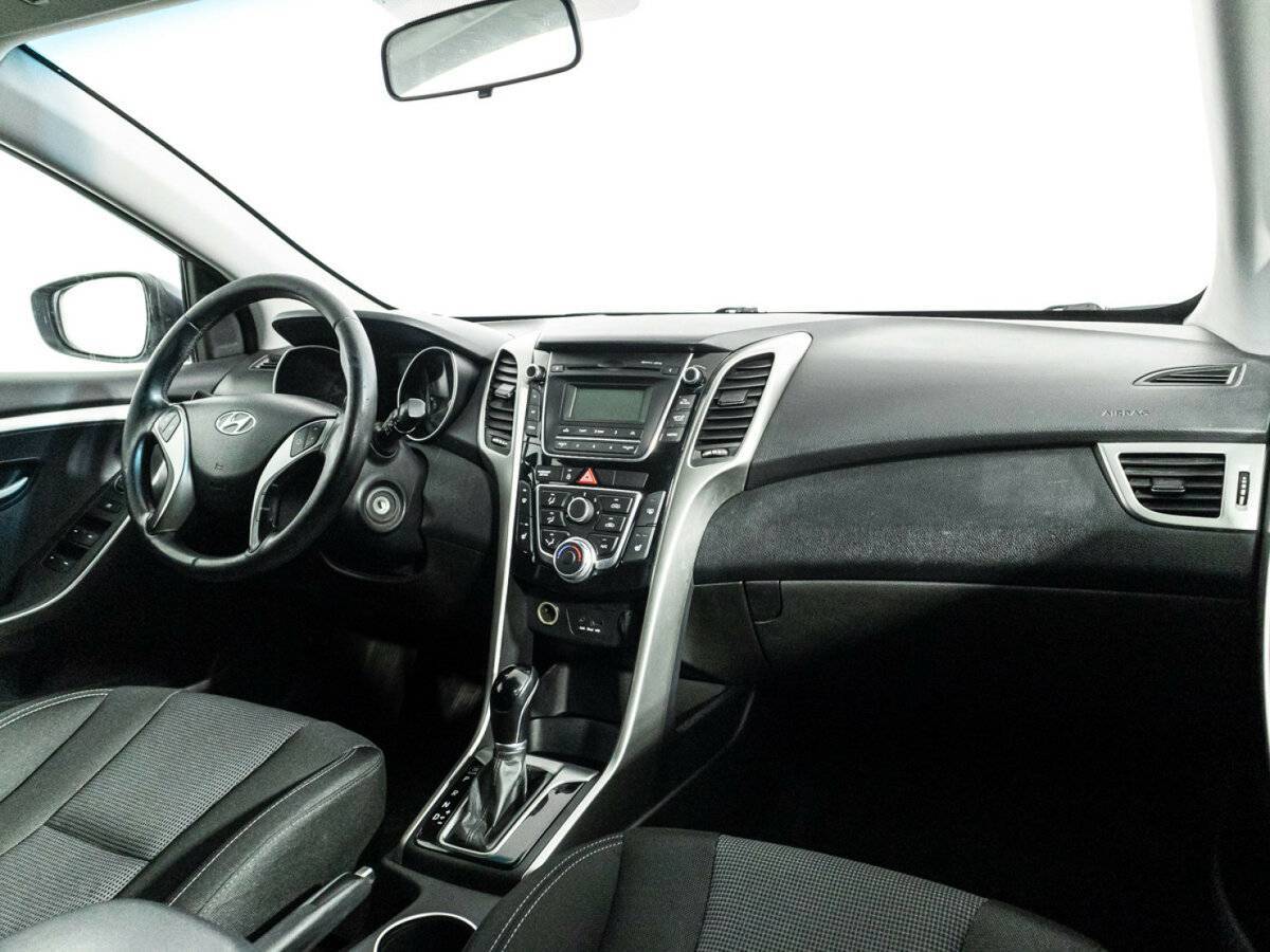 Купить Hyundai i30, 2012, 153 242 км, фото №9