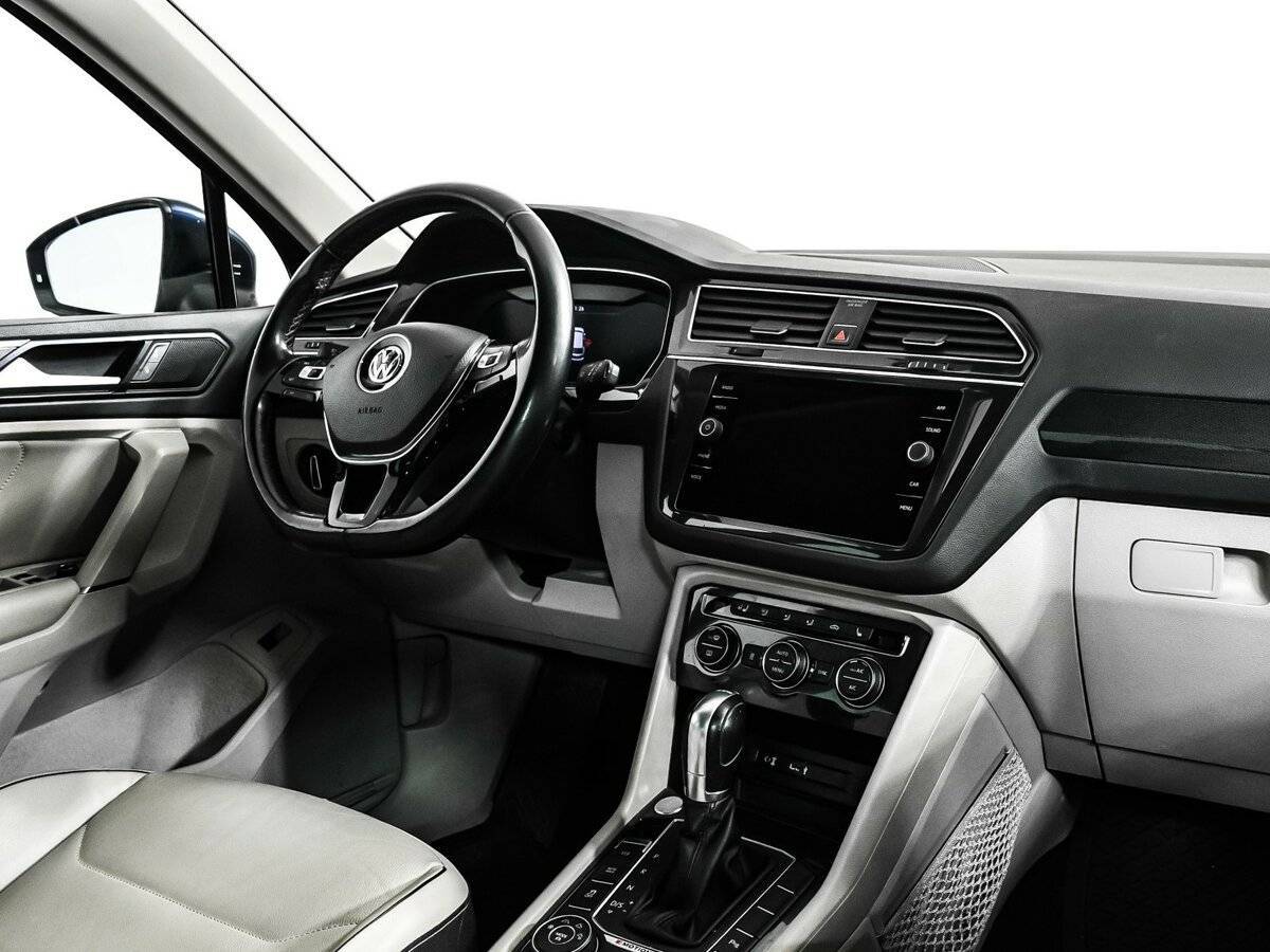 Купить Volkswagen Tiguan, 2017, 114 676 км, фото №9