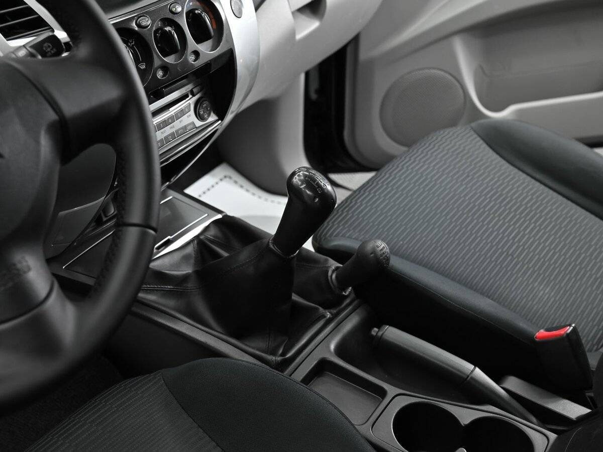 Купить Mitsubishi Pajero Sport, 2012, 192 000 км, фото №10